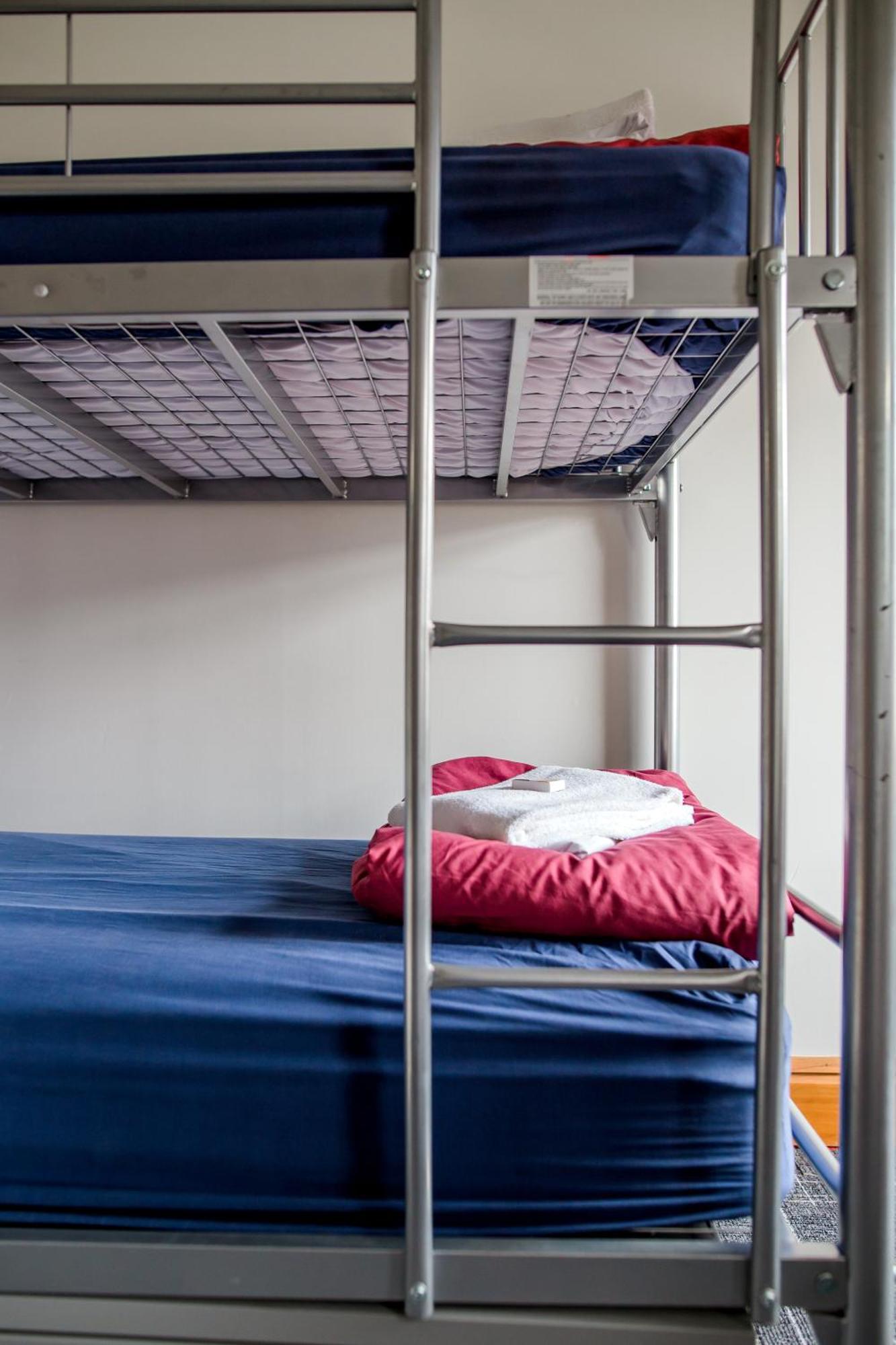 ולינגטו The Cambridge Hotel & Backpackers מראה חיצוני תמונה