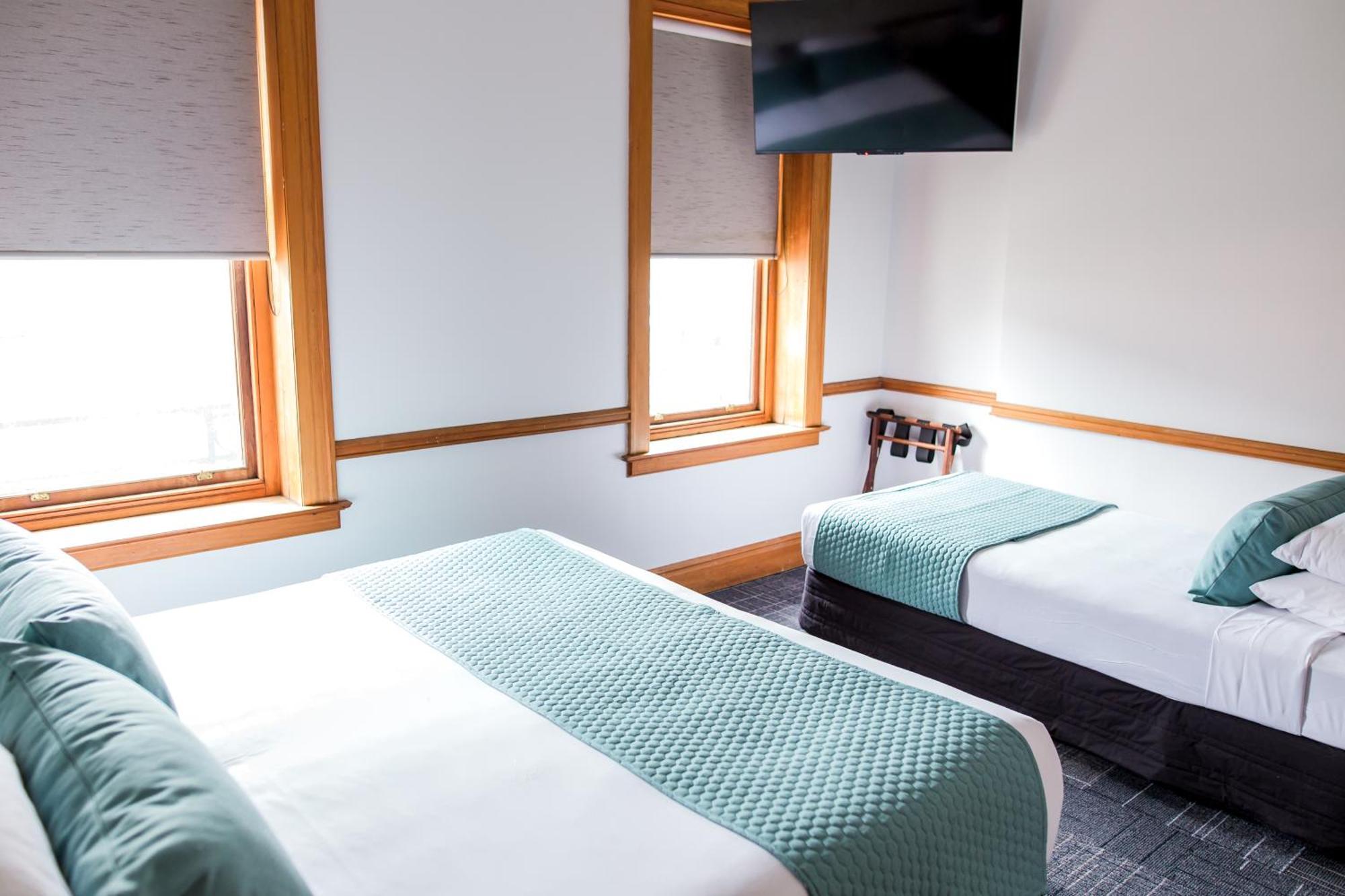 ולינגטו The Cambridge Hotel & Backpackers מראה חיצוני תמונה