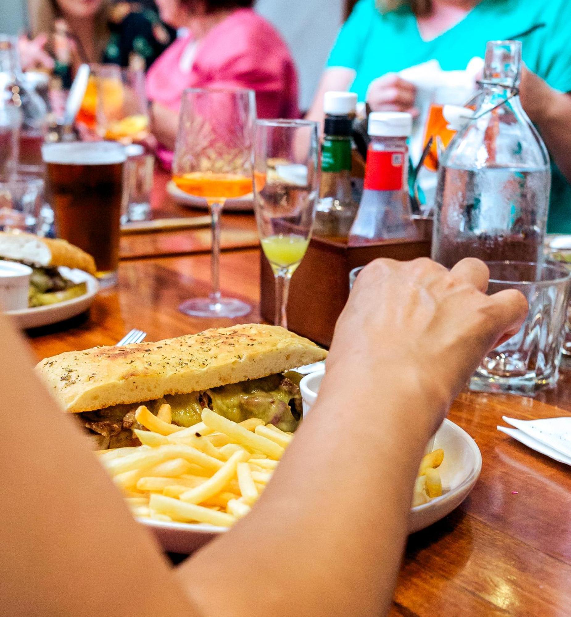 ולינגטו The Cambridge Hotel & Backpackers מראה חיצוני תמונה