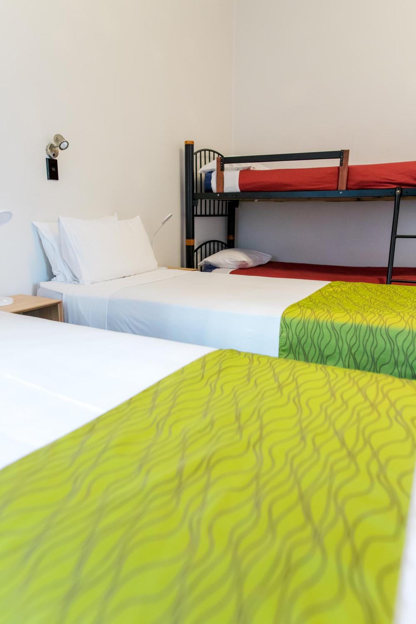 ולינגטו The Cambridge Hotel & Backpackers מראה חיצוני תמונה