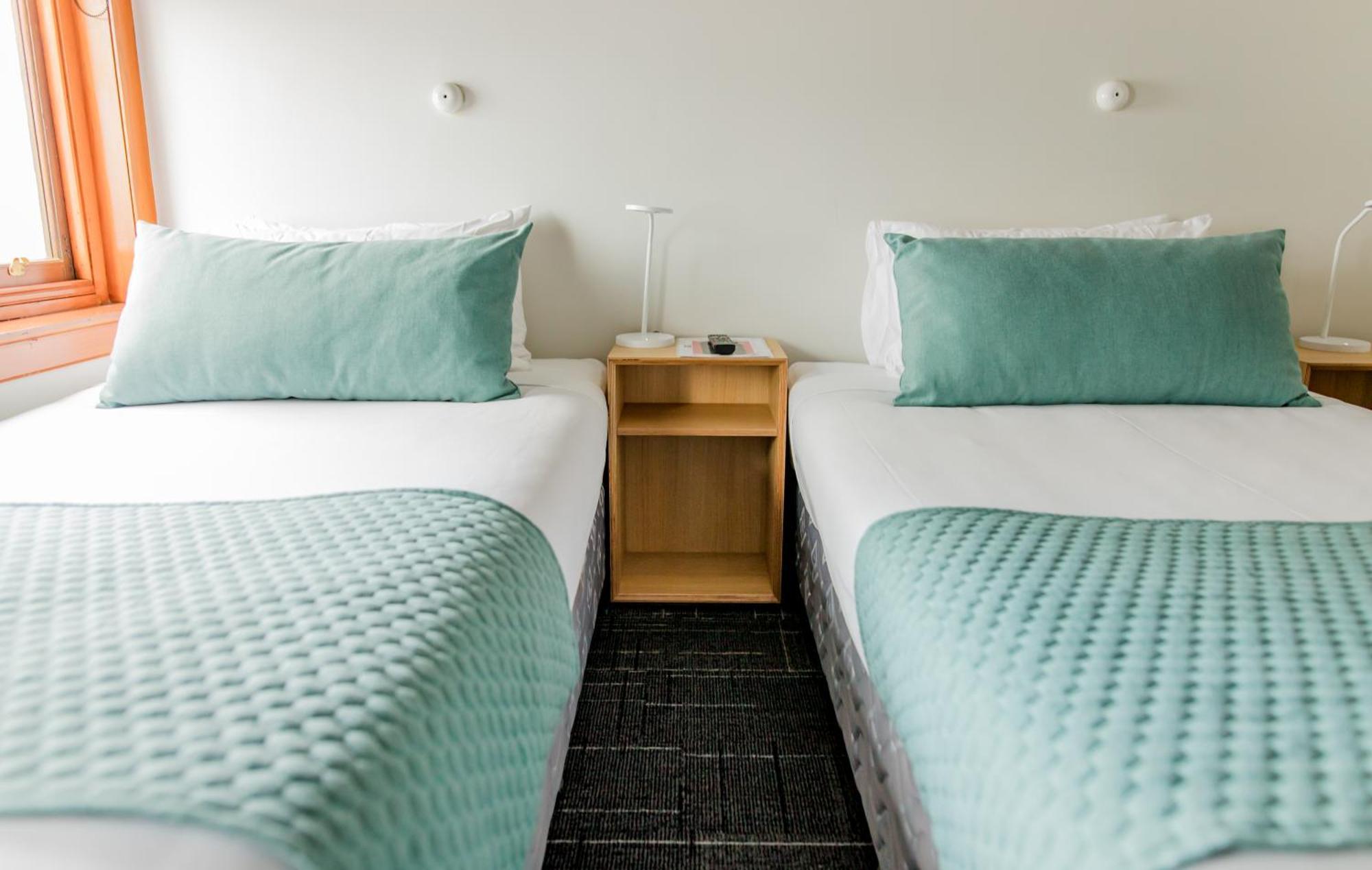 ולינגטו The Cambridge Hotel & Backpackers מראה חיצוני תמונה