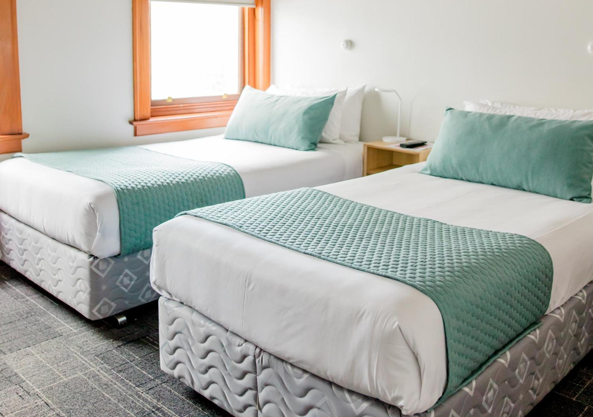 ולינגטו The Cambridge Hotel & Backpackers מראה חיצוני תמונה